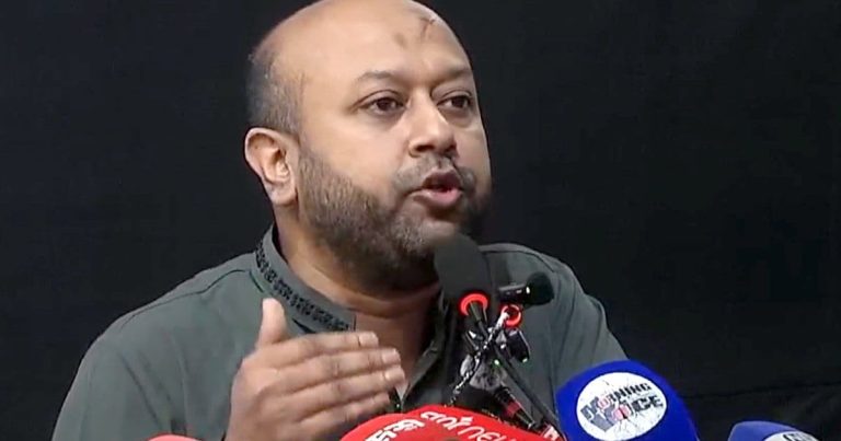 ‘সিংহাসন টিকিয়ে রাখতে যতটুকু দরকার, বিএনপির কাছে গণঅভ্যুত্থানের ততটুকু হালাল’