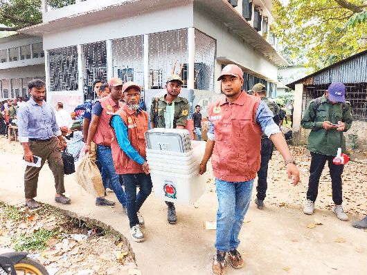 সরকারি দলের পক্ষে সমর্থনের অভিযোগ, ঠাকুরগাঁও-১ উপনির্বাচনে ৯ কর্মকর্তা প্রত্যাহার