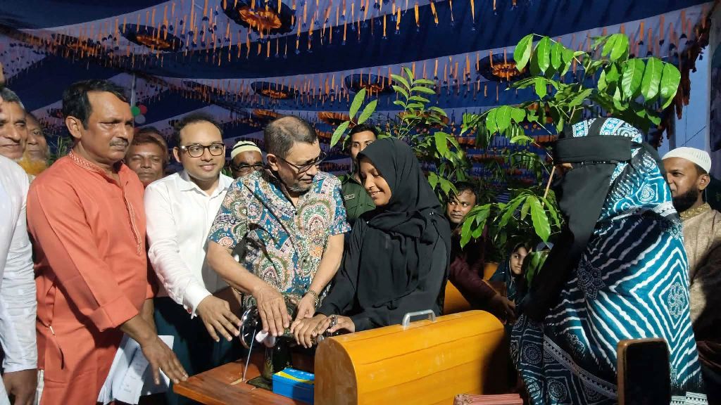 নারীদের স্বাস্থ্য সুরক্ষায় ২৫ হাজার মিডওয়াইফ নিয়োগ দেবে সরকার: স্বাস্থ্যমন্ত্রী